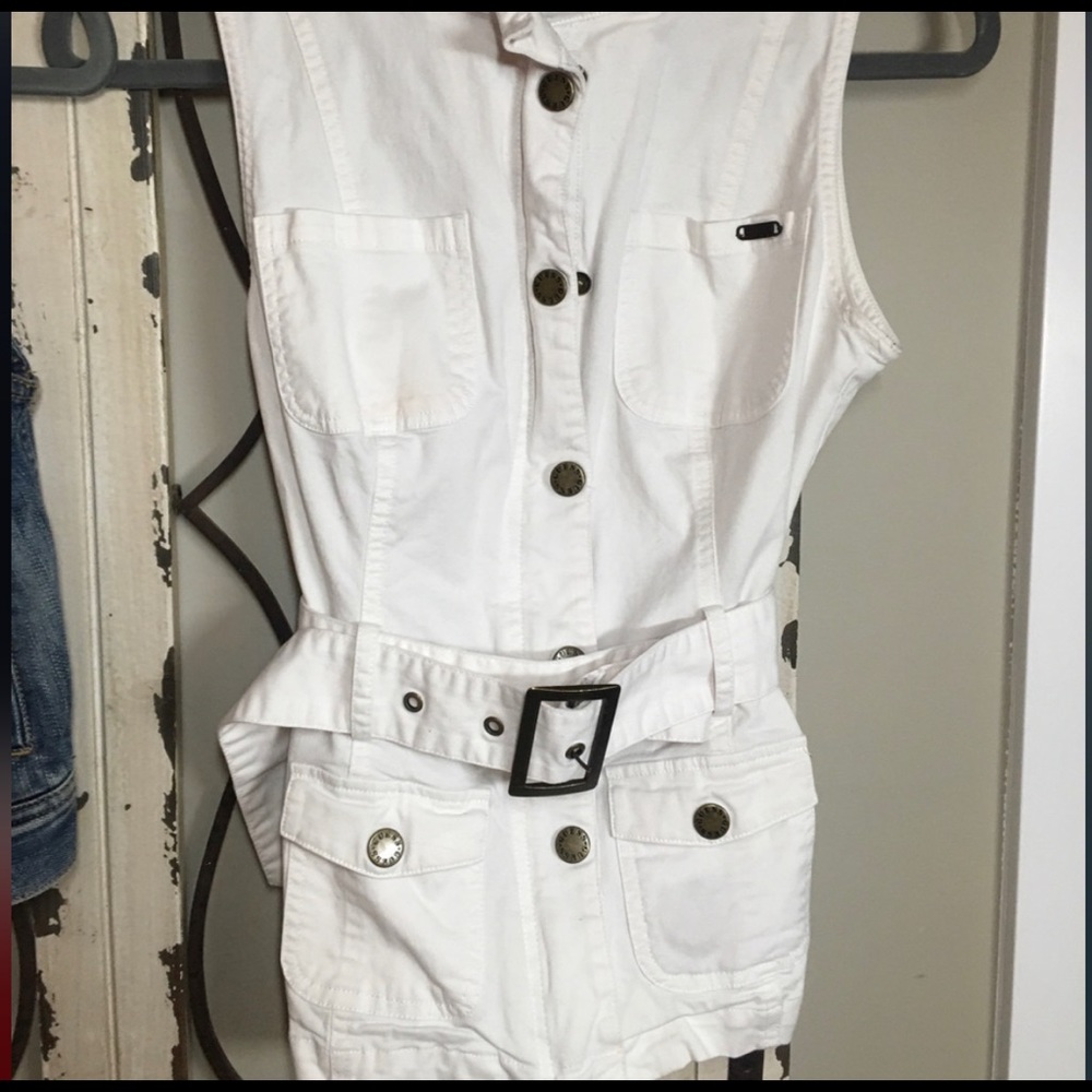 Guess vest with belt size XS